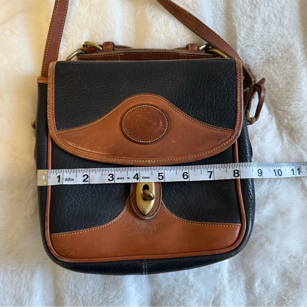 Vintage Dooney & Bourke Shoulder Bag - Picture 11 of 13